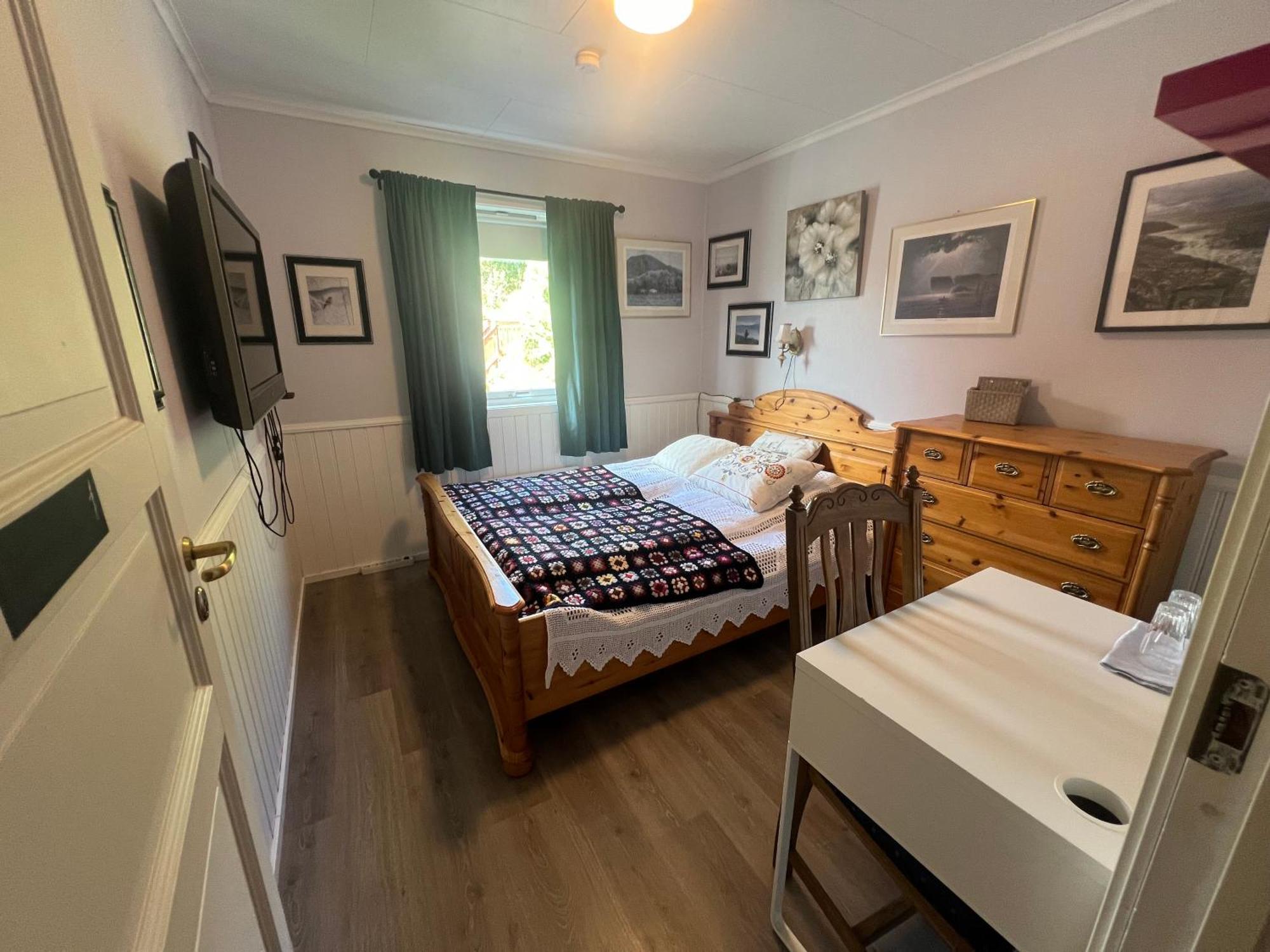 Ferienwohnung Wake Up To A Beautiful View And Smell Of The Sea Kristiansund Exterior foto